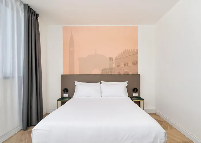 Nouvel Hotel Des Bains Pesaro